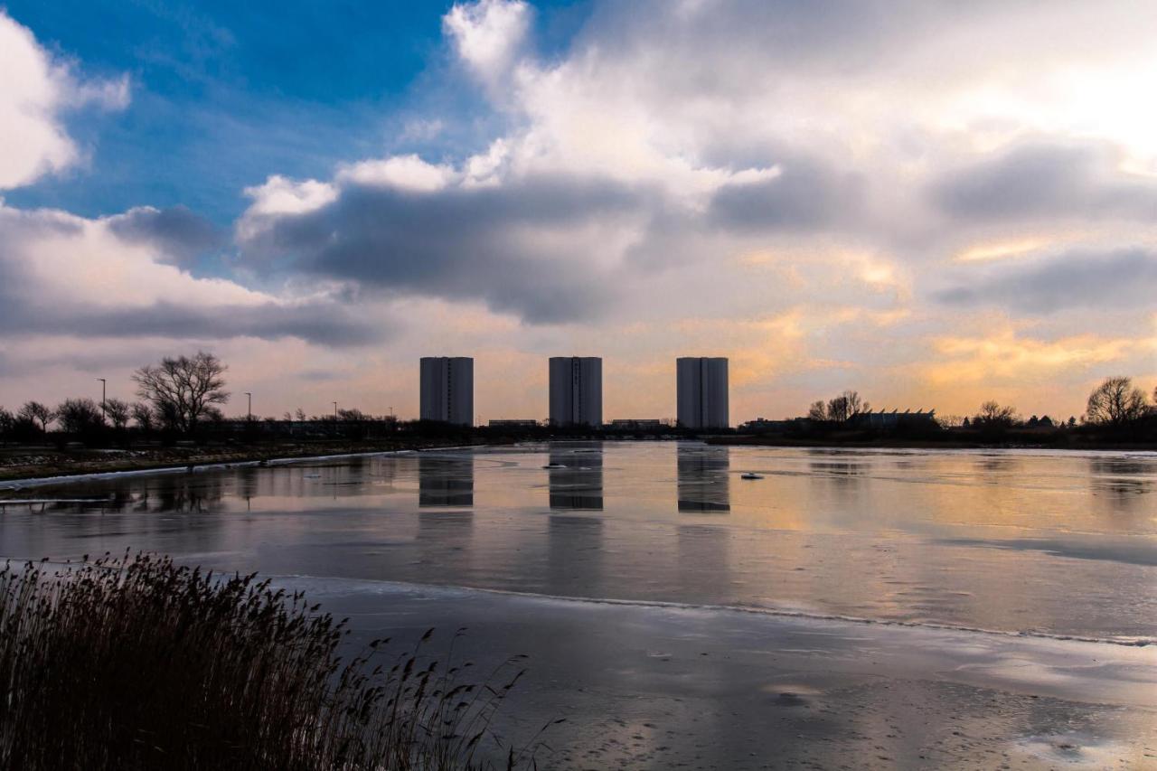 Ferienwohnungen-Neue-Tiefe-Wohnung-Kleiderbuegel Neue Tiefe Fehmarn Екстер'єр фото